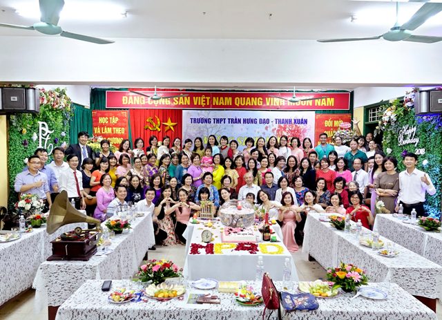 Mừng sinh nhật lần thứ 55 Nh gio Phạm Thị Tm